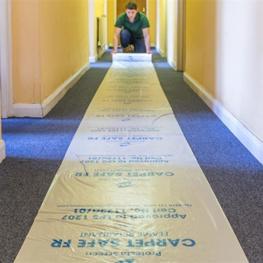 Halksäker skyddsfilm för mattor